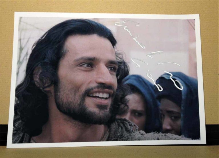 Enrico Lo Verso Hand Signed Autografato COA 14×21 cm elv08