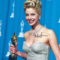 Mira Sorvino Hand Signed Photo - Foto Autografata COA 21x29 cm ms19-02