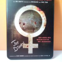 JOE DANTE: dvd The Screwfly Solution - Hand Signed - Autografato (box metalo- inglese/tedesco NO italiano) 02