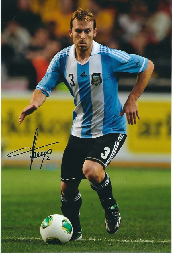 Hugo Campagnaro - Soccer Pescara hand signed photo - foto autografata 21x29 cm