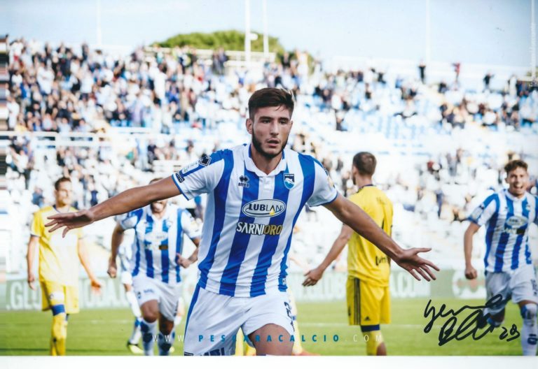Gennaro Borrelli – Soccer Pescara hand signed photo – foto autografata 29x21cm (001)