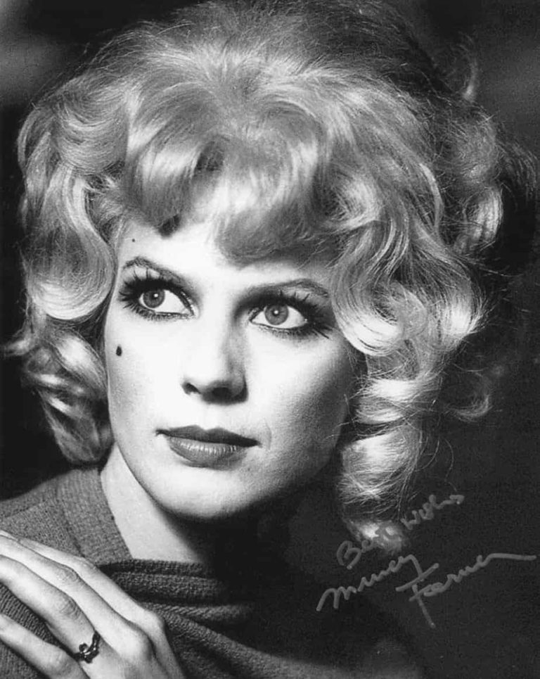 Mimsy Farmer – Hand Signed Photo 20X25CM foto autografata 001