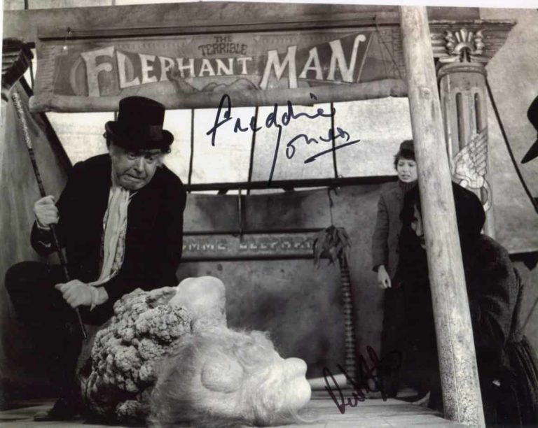 Freddie Jones “The Elephant Man” – hand signed photo 20x25cm foto autografata