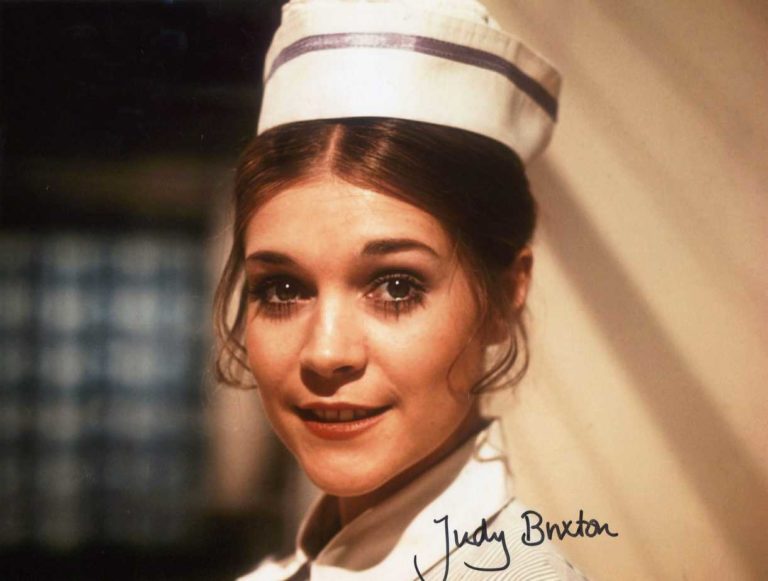 Judy Buxton – “General Hospital” hand signed photo 20x25cm foto autografata