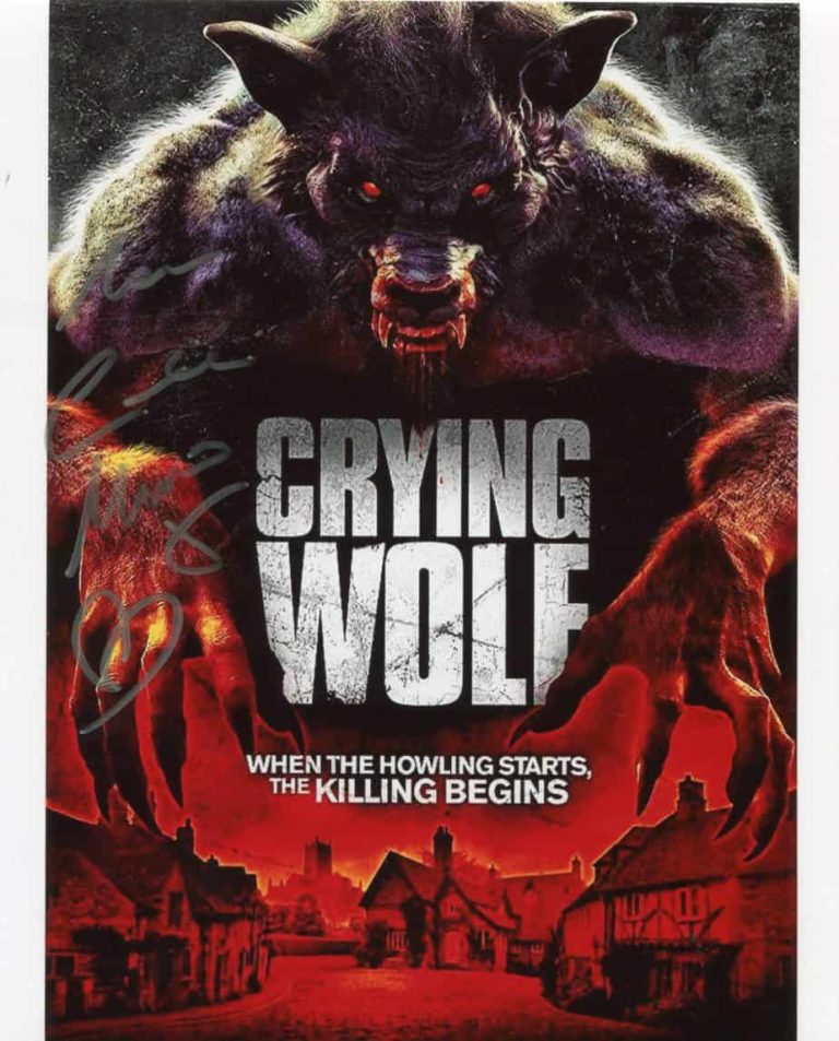 Caroline Munro – CRYING WOLF – photo hand signed 20x25cm foto autografata s109