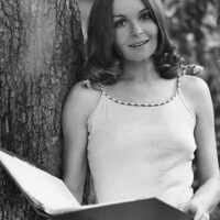 Isla Blair
