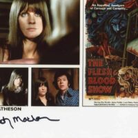 Judy Matheson - THE FLESH & BLOOD SHOW - hand signed photo 20x25cm foto autografata s152