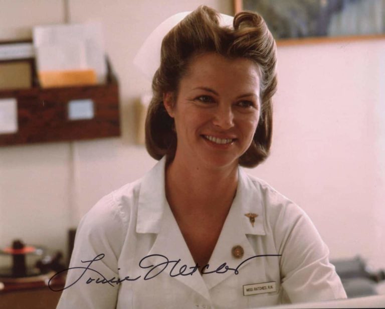 Louise Fletcher “One Flew Over the Cuckoo’s Nest” – hand signed photo 20x25cm foto autografata mr173