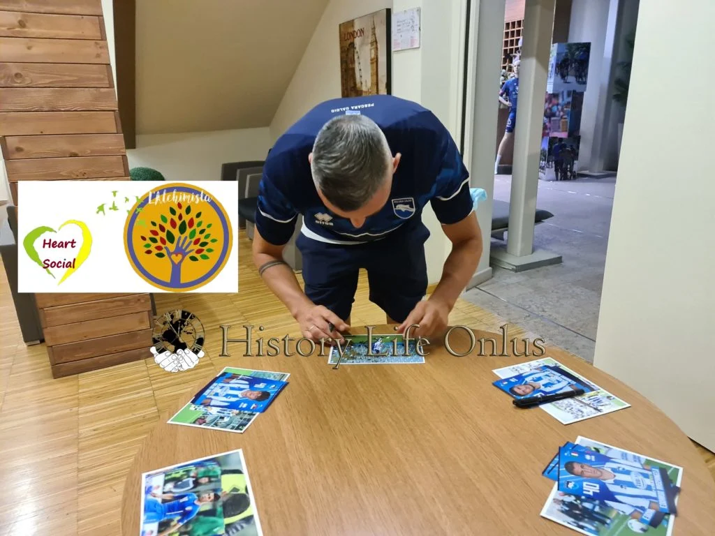 Edgar Elizade - hand signed photo - foto autografata 14x21cm