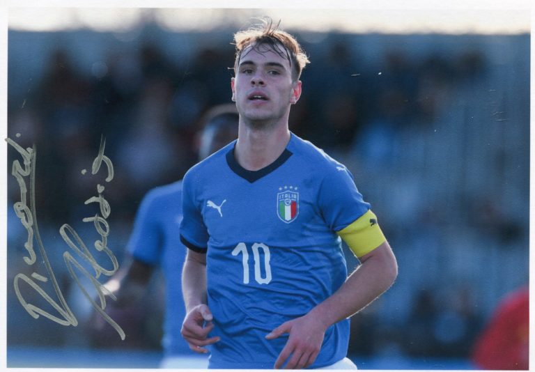 Alessio Riccardi – hand signed photo – foto autografata 14x21cm