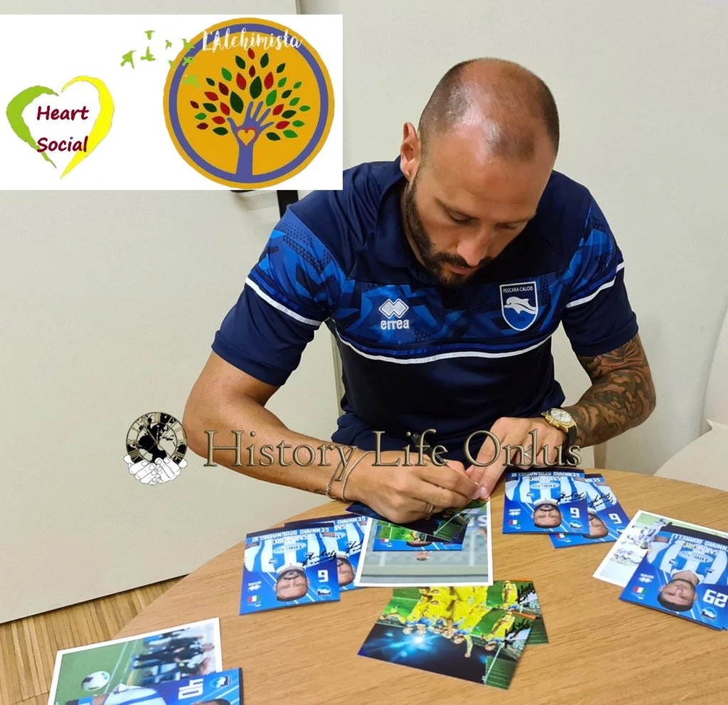 Edgar Elizade - hand signed photo - foto autografata 14x21cm