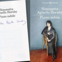 Piano nobile - Libro autografato da  Simonetta Agnello Hornby