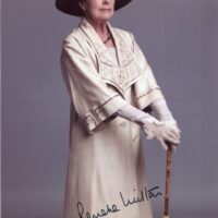 Penelope Wilton - (Isobel Crawley) "Downton Abbey" - hand signed photo 20x25cm foto autografata