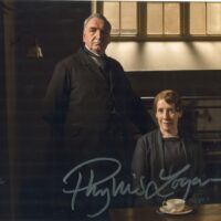 Phyllis Logan - (Mrs. Hughes) "Downton Abbey" - hand signed photo 20x25cm foto autografata (10)
