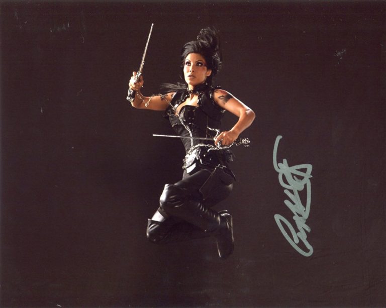 Crystal Santos – hand signed photo 20x25cm foto autografata