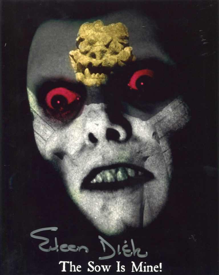 Eileen Dietz – The Exorcist (L’Esorcista) PAZUZU hand signed photo 20×25 foto autografata v21-104