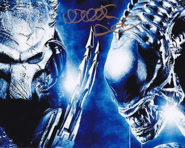 Walter Hill “Alien Predator hand signed photo 20x25cm”
