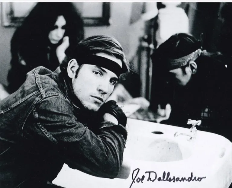 Joe Dallesandro hand signed photo 20x25cm foto autografata