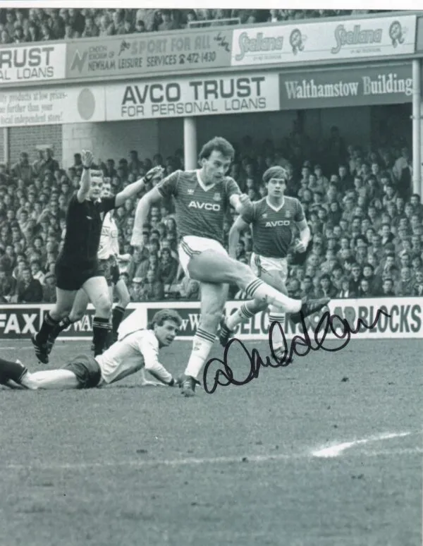 Alan Dickens - hand signed photo 20x25cm foto autografata