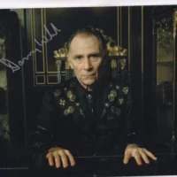 Danny Webb Pennyworth hand signed photo 20x25 foto autografata