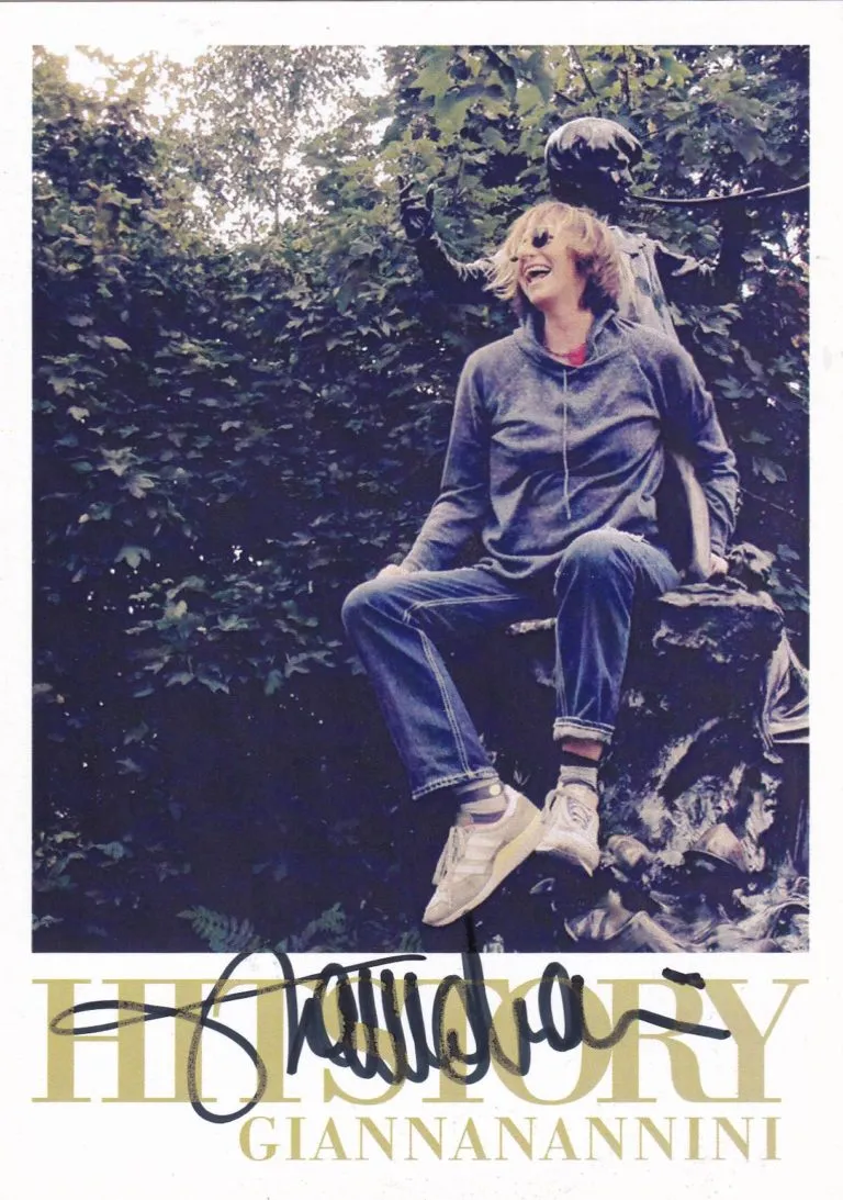 Gianna Nannini – Cartolina “History” hand signed 10x15cm autografata