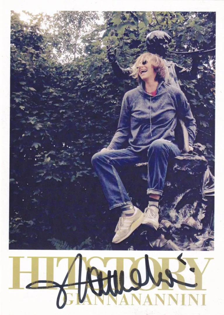 Gianna Nannini – Cartolina “History” hand signed 10x15cm autografata