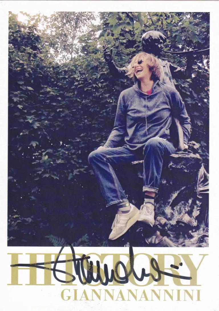 Gianna Nannini – Cartolina “History” hand signed 10x15cm autografata