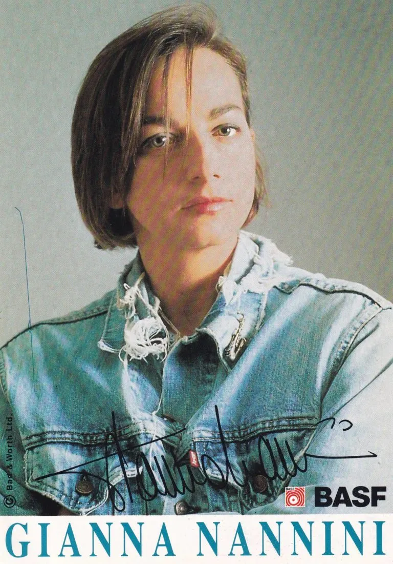 Gianna Nannini – Cartolina “Scandalo” hand signed 10x15cm autografata