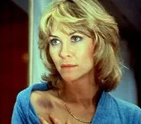 Dee Wallace-Stone