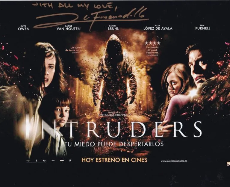 Juan Carlos Fresnadillo “Intruders” hand signed photo 20×25 foto autografata