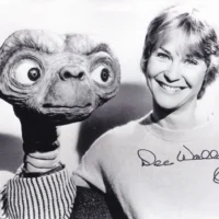 Dee Wallace-Stone "E.T. - L'extra-terrestre" hand signed photo 20x25 foto autografata