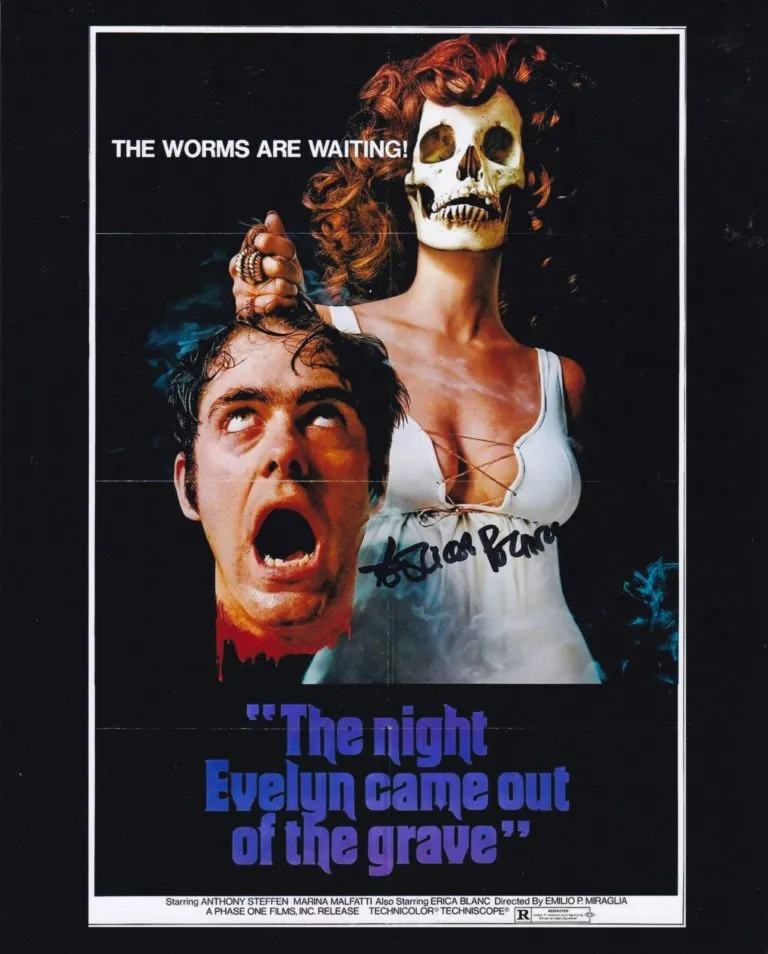 Erika Blanc “The night Evelyn came out of the grave” hand signed photo 20x25cm foto autografata