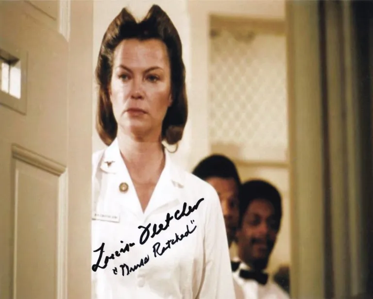 Louise Fletcher “One Flew Over the Cuckoo’s Nest” – hand signed photo 20x25cm foto autografata hl008