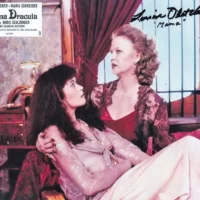 Louise Fletcher "Mama Dracula" - hand signed photo 20x25cm foto autografata hl018