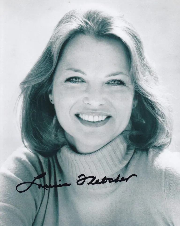 Louise Fletcher – hand signed photo 20x25cm foto autografata