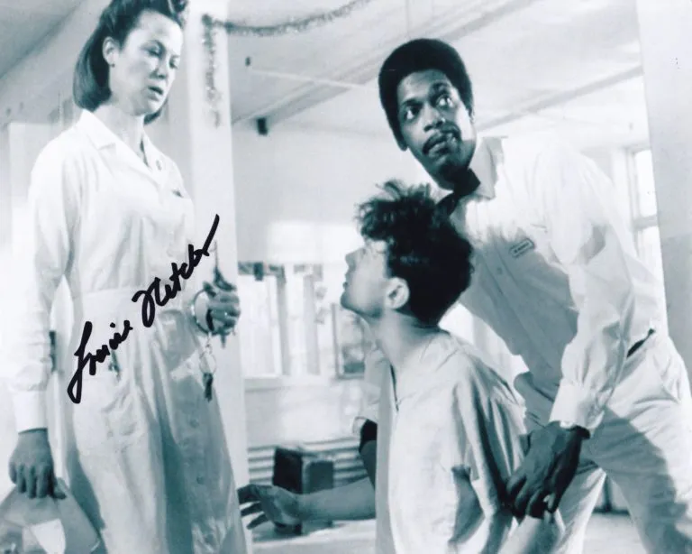 Louise Fletcher “One Flew Over the Cuckoo’s Nest” – hand signed photo 20x25cm foto autografata