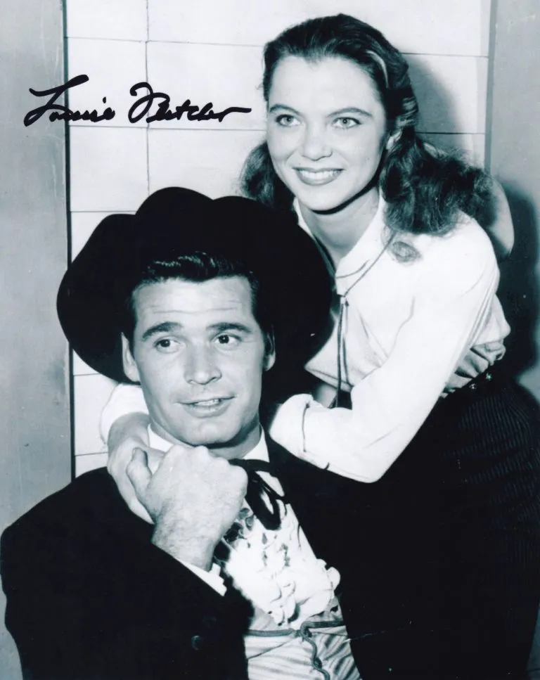 Louise Fletcher “The Saga of Waco Williams” – hand signed photo 20x25cm foto autografata