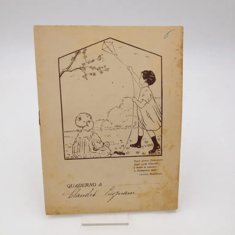 Quaderno anni ’30 Bimbi con aquilone disegno di Rondini