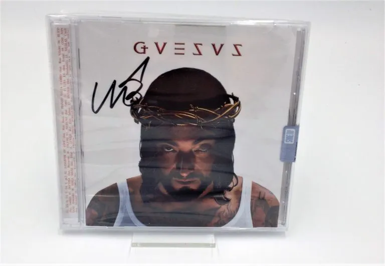 Cd GVESVS autografato da Guè Pequeno