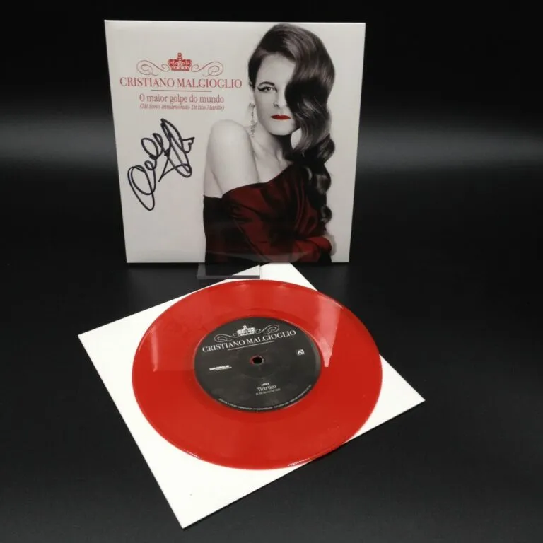 Vinile O Maior Golpe Do Mundo autografato da Malgioglio (45″ Colore Rosso) Ed. Limitata 424/500