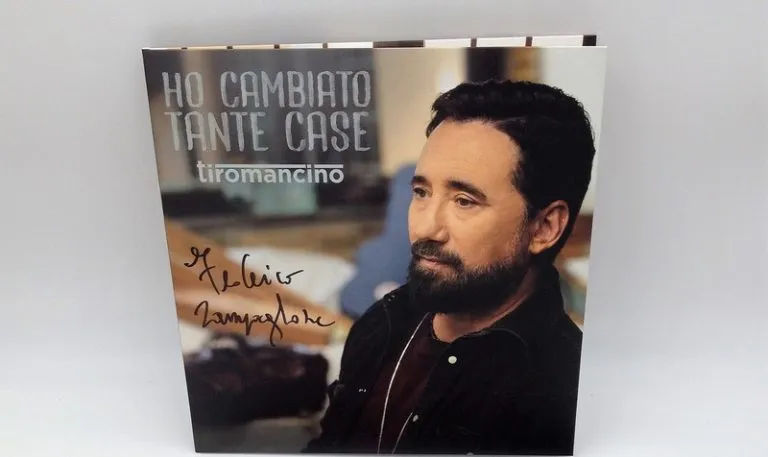 Vinile “Ho cambiato tante case” autografato da Federico Zampaglione dei Tiromancino