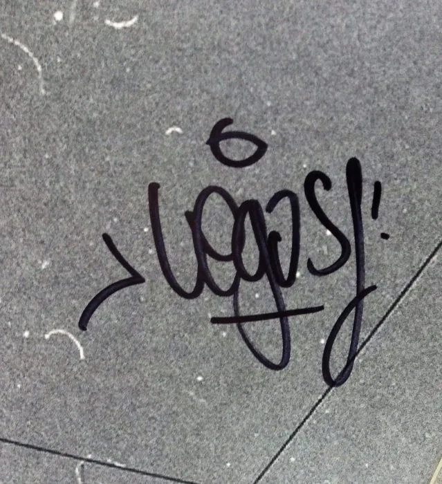 Chic Nisello autografato da Vegas Jones (Doppio vinile trasparente) 539/1000