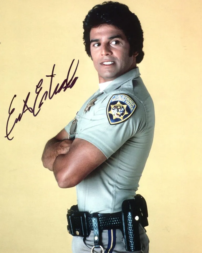 Erik Estrada (Francis “Ponch” Poncherello in CHIPs) hand signed photo 20x25cm foto autografata