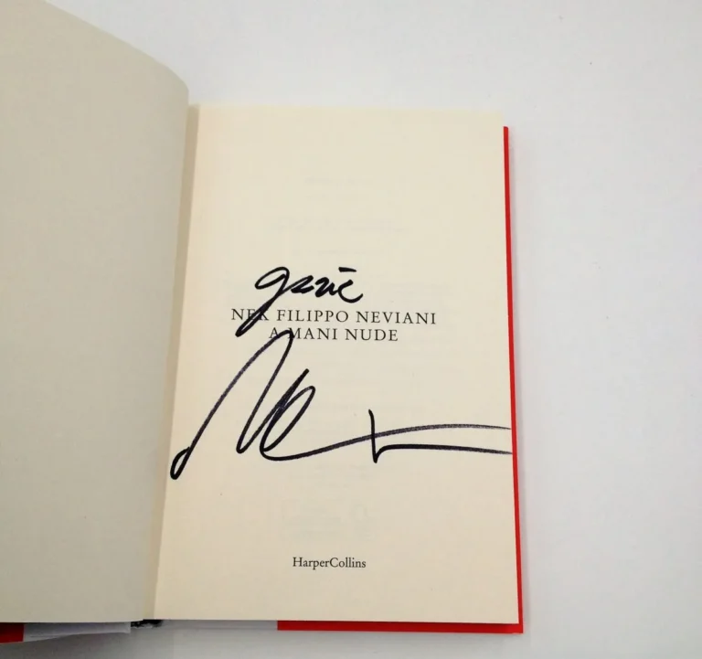 Libro A mani nude autografato da Nek (Filippo Neviani)