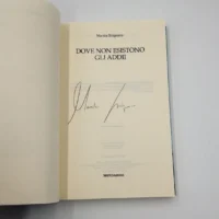 Dove non esistono gli addii libro autografato da Marzia Sicignano