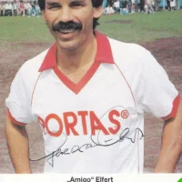 Gerhard "Amigo" Elfert (Eintracht Braunschweig) - hand signed card 10x15cm