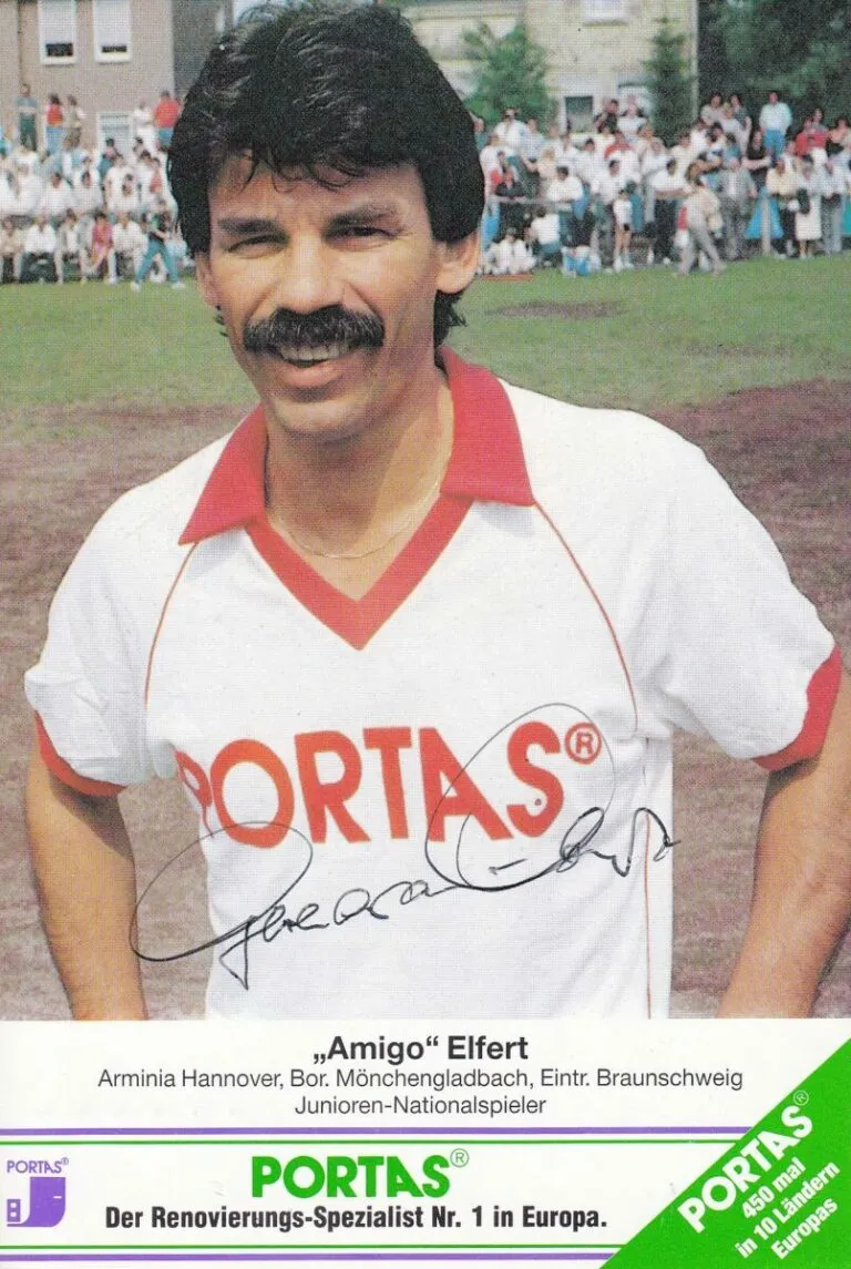 Gerhard “Amigo” Elfert (Eintracht Braunschweig) – hand signed card 10x15cm