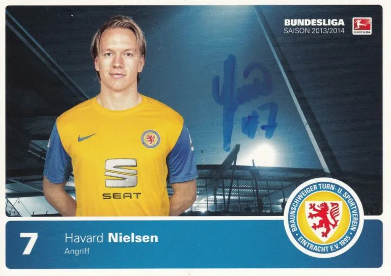 Havard Nielsen (Eintracht Braunschweig) – hand signed card 10x15cm