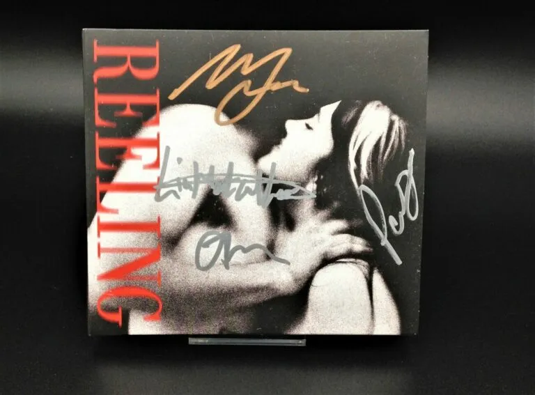 Cd Reeling autografato da The Mysterines