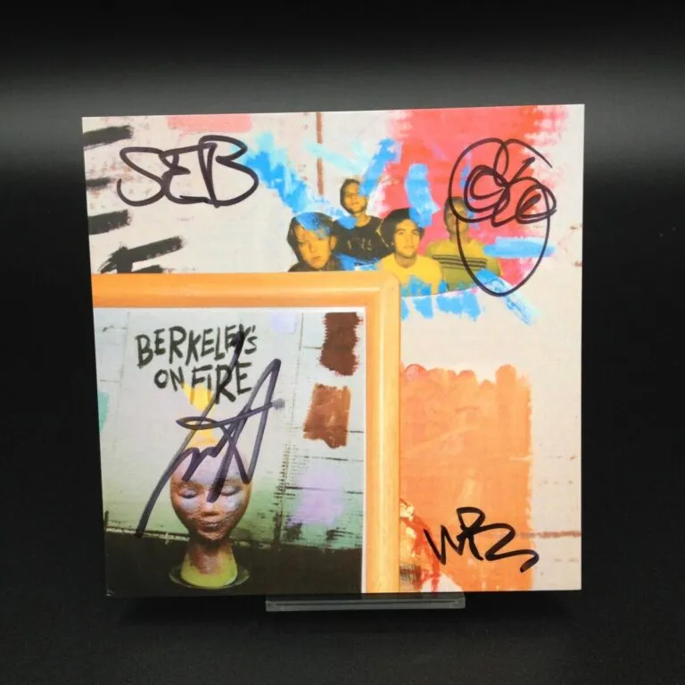 Cd Berkeley’s On Fire autografato da SWMRS
